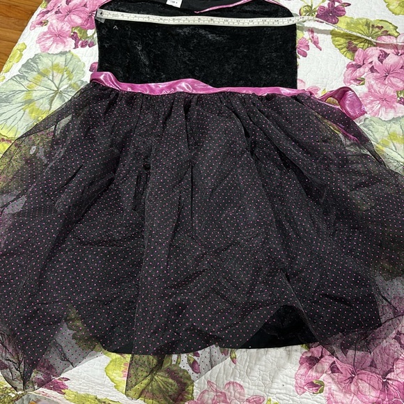 Pretty Witch  Halloween Costume with Sparkly Skirt Wrap - Picture 4 of 5